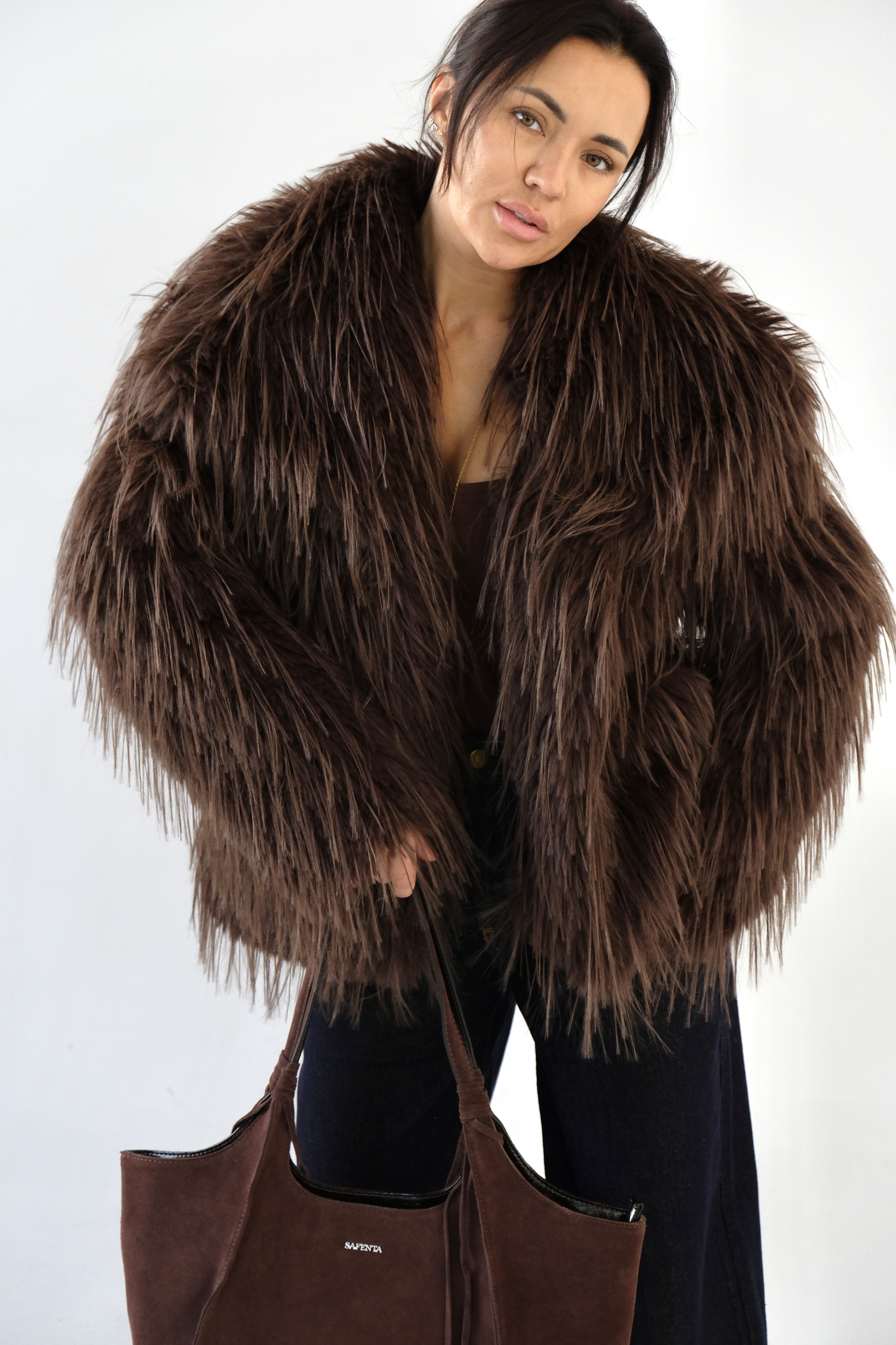 Шуба женская Hestovrviio L886-8